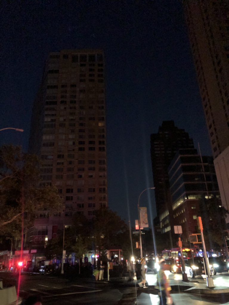 Fallo eléctrico dejó a Nueva York a oscuras este sábado